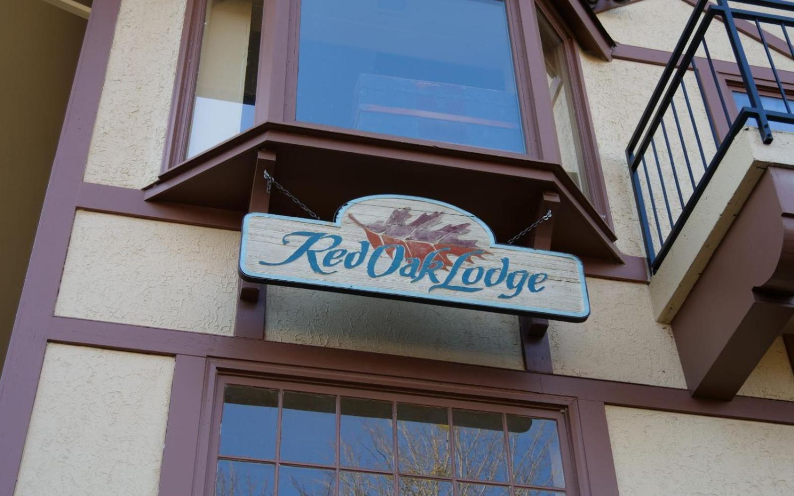Red Oak Lodge جاتلينبرج المظهر الخارجي الصورة